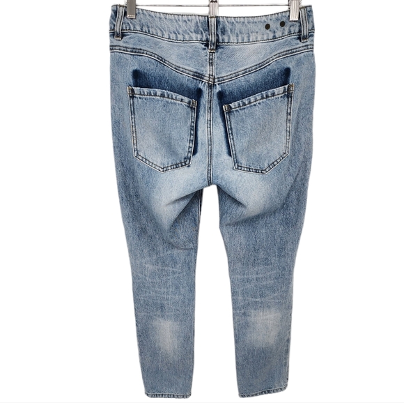 Cabi 100% BF Boyfriend High Rise Relaxed Fit Jean Sandstorm Ripped Light Wash 0 - Picture 8 of 13